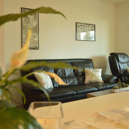 Family Apartment Julia Термено Екстер'єр фото