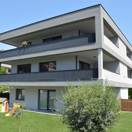 Family Apartment Julia Термено Екстер'єр фото