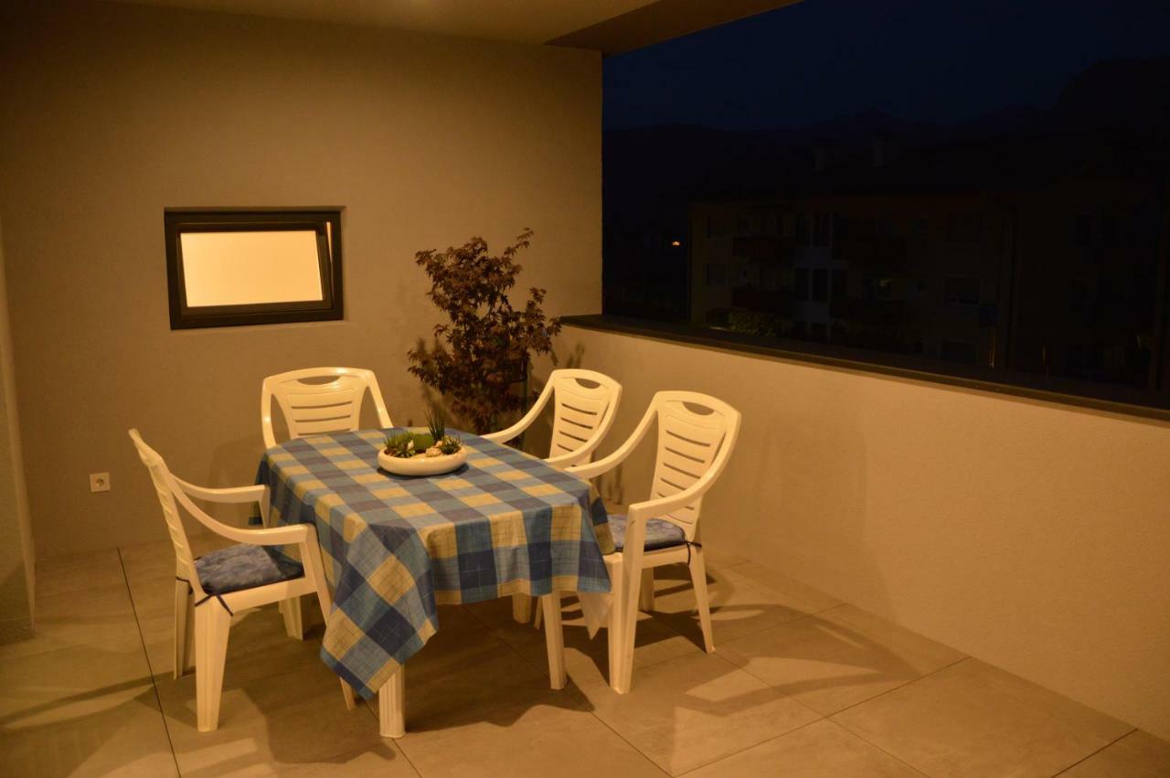 Family Apartment Julia Термено Екстер'єр фото
